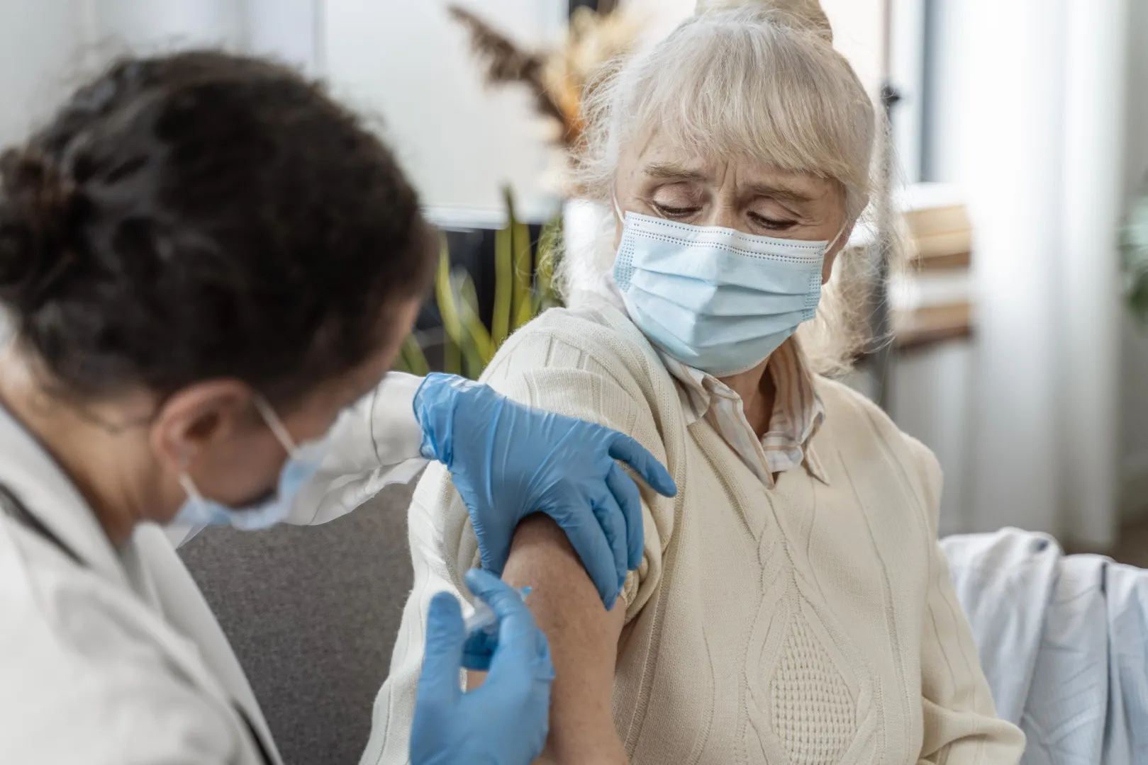 „Program szczepień ochronnych przeciwko grypie w populacji osób starszych zamieszkałych w Tarnowie”